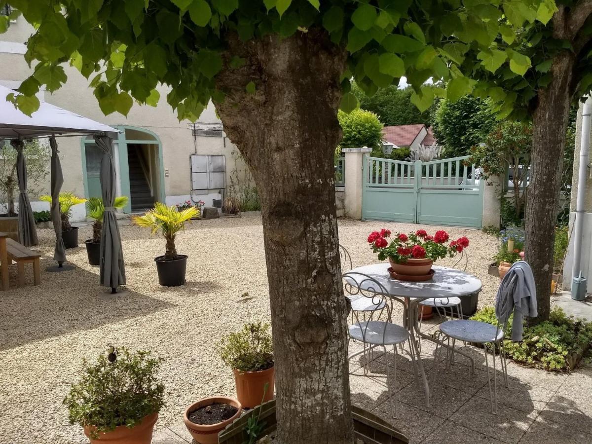 Quelques Fleurs Aparthotel La Roche-Posay Kültér fotó