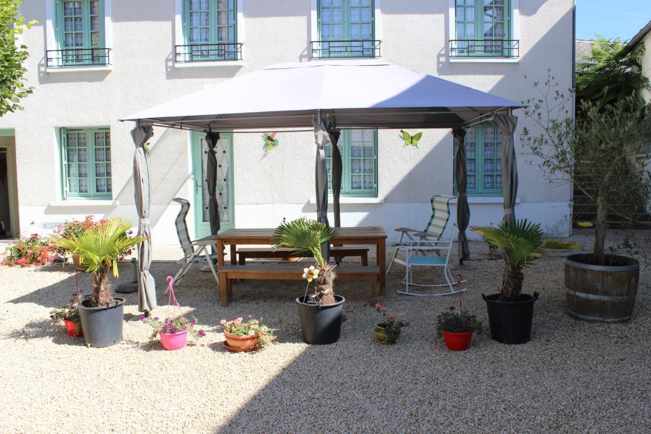 Quelques Fleurs Aparthotel La Roche-Posay Kültér fotó